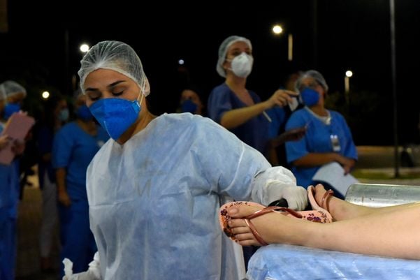 Hospital Jayme Santos Neves, na Serra, recebe trinta e seis pacientes com Covid-19 vindos de Manaus por Fernando Madeira