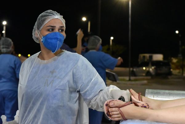 Hospital Jayme Santos Neves, na Serra, recebe trinta e seis pacientes com Covid-19 vindos de Manaus por Fernando Madeira