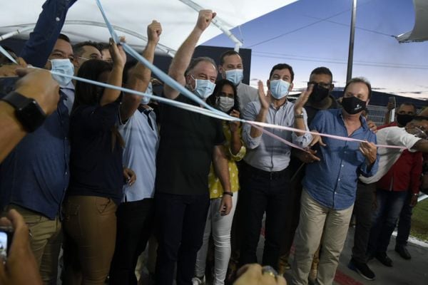 O Governador Renato Casagrande inaugura o terminal de Itaparica por Carlos Alberto Silva    