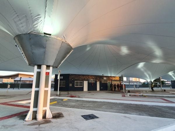 Terminal de Itaparica é inaugurado após mais de dois anos de obras  por Carlos Alberto Silva 