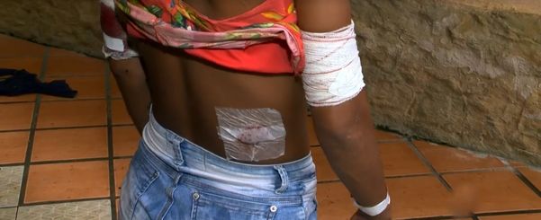 A dona de casa Rosigleise Maria Ferreira de Souza, de 21 anos, foi esfaqueada