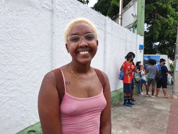 Karen fala das dificuldades de fazer o Enem sendo da periferia por Carlos Alberto Silva 