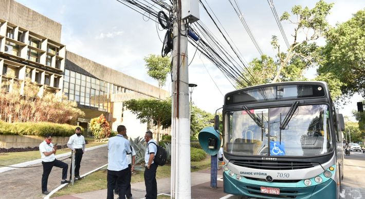A Prefeitura de Vitória alegou que havia uma recomendação do Governo do Estado para que o valor fosse igualado ao do Transcol, por conta da integração entre os sistemas