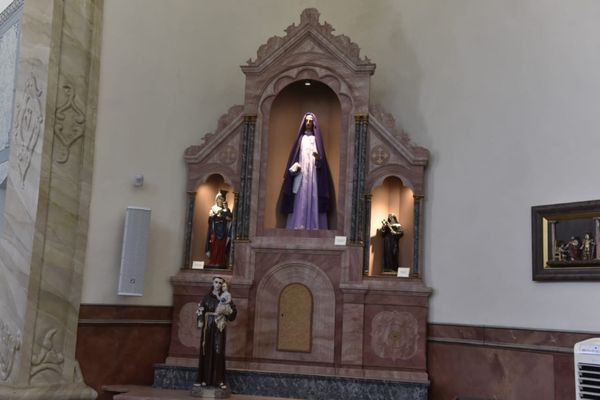 A Igreja de Nossa Senhora do Rosário é a mais antiga do Brasil  ainda em atividade por Ricardo Medeiros