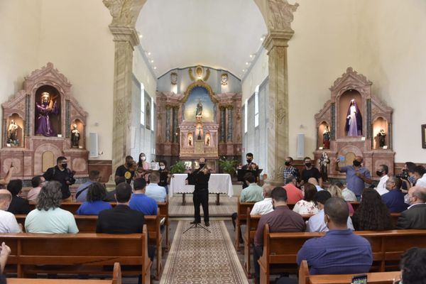 A Igreja Nossa Senhora do Rosário, na Prainha de Vila Velha, foi reaberta ao público