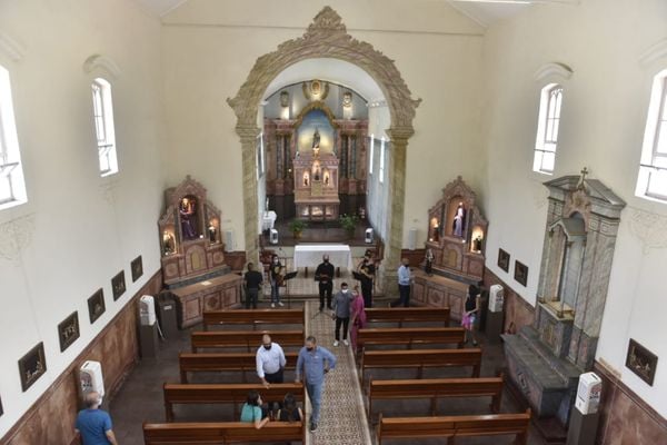 A Igreja Nossa Senhora do Rosário, na Prainha de Vila Velha, foi reaberta ao público 
