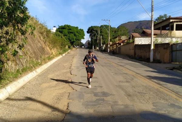 Aos 70 anos, Wilson percorreu 70 km pelas ruas de Pancas 