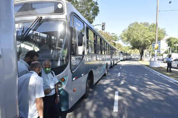 Rodoviários fazem manifestação em Vitória por Ricardo Medeiros