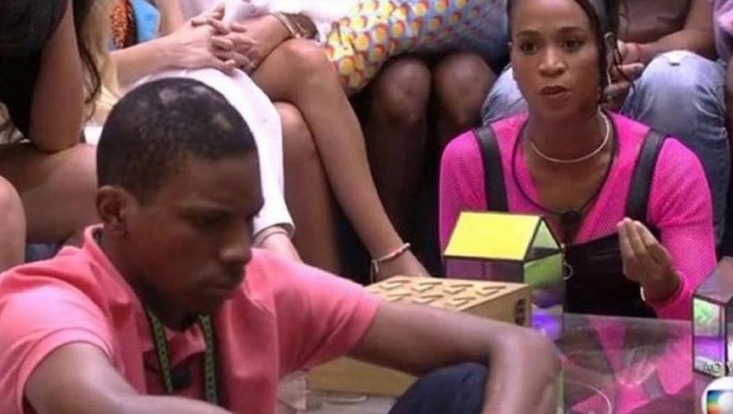 BBB 21: Lucas Penteado fica acuado ao ser xingado ao vivo por Karol Conká