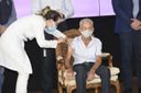 José Fanulfre, de 98 anos, recebe a vacina no ES(Carlos Alberto Silva)