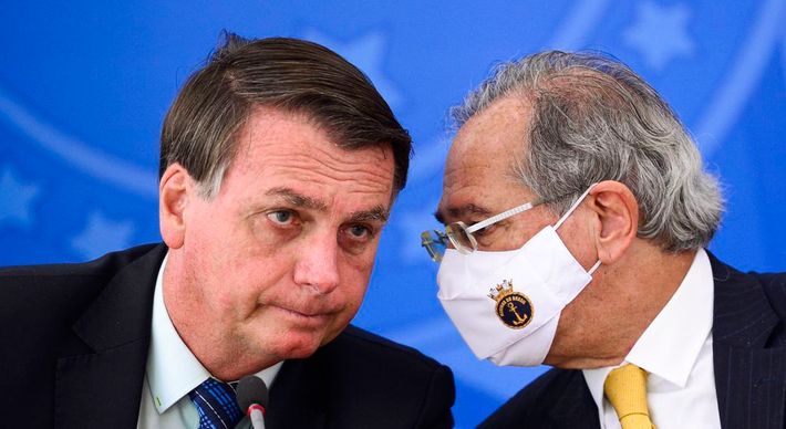 O prazo para a declaração do Imposto de Renda de 2021 já foi adiado anteriormente pela Receita Federal de 31 de abril para 31 de maio
