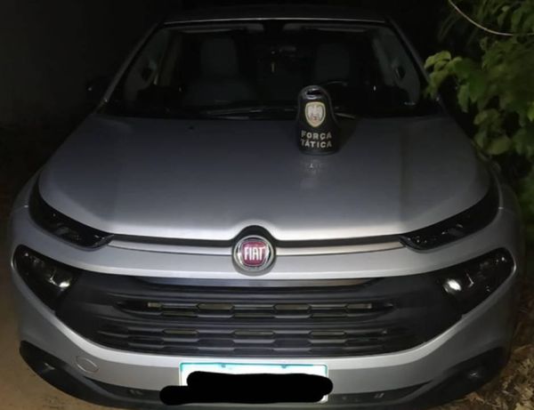 Fiat Toro roubado em um assalto a uma mulher, de 38 anos, na manhã quinta-feira (4), em Marataíze