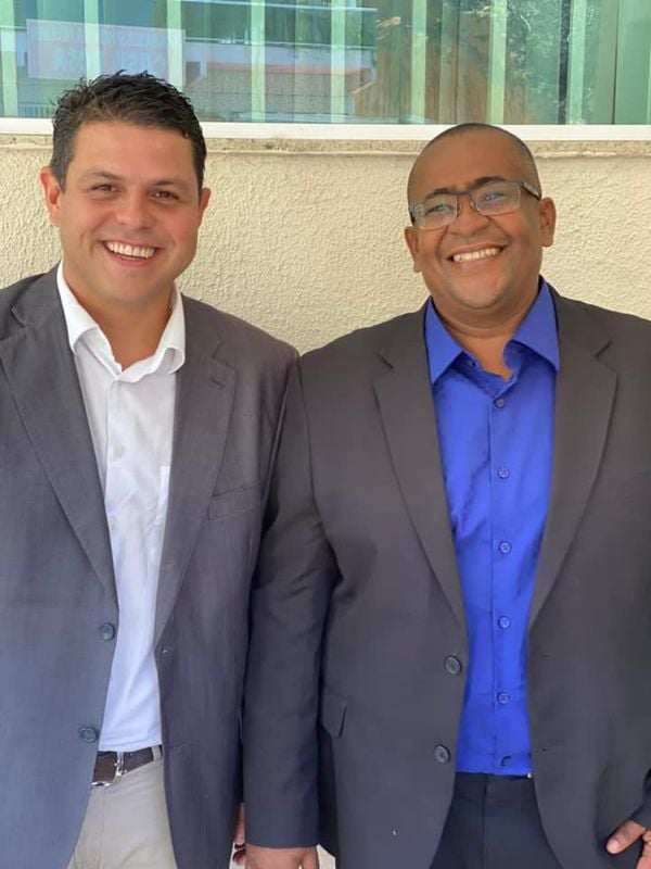 Prefeito de Itapemirim, Thiago Peçanha, e vice-prefeito Nilton Santos