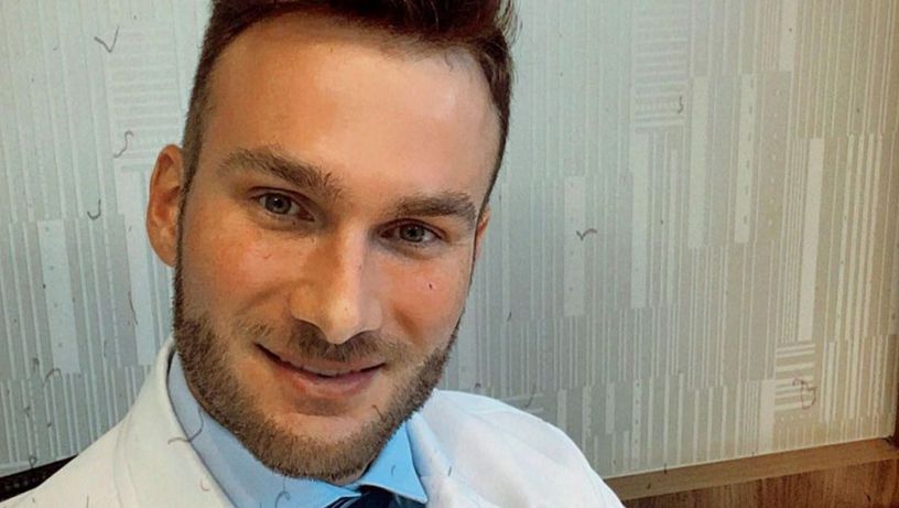 O ex-BBB e médico Wesley Schunk