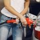 Com o aumento do preço da gasolina, muitos motoristas têm procurado por maneiras de reduzir os gastos para não pesar ainda mais no bolso.