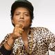Imagem - Homem se passa por Bruno Mars e dá golpe de R$ 535 mil em idosa