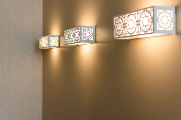 Adornos e objetos decorativos também são possíveis aplicações para as iluminações de LED.  por Camila Santos 