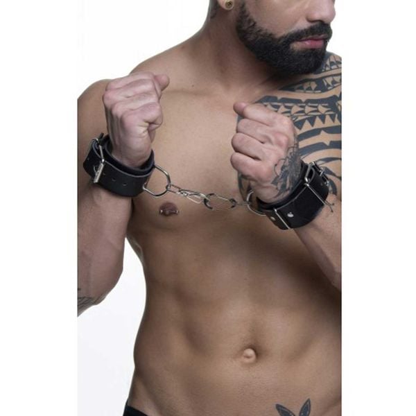 Algema de couro sintético – SD. Referência: SDAB001 - SD156. Preço: R$ 48,00 sem juros ou R$ 129,59 à vista. por Butique Bella/Divulgação