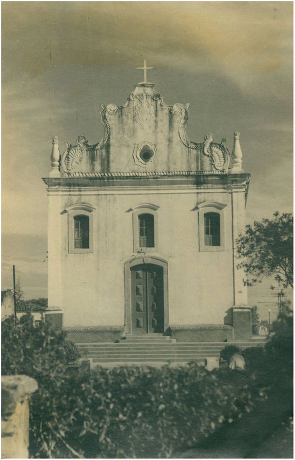 Igreja Nossa Senhora do Rosário, sem data por Sem crédito/reprodução grupo Espírito Santo Memórias/Facebook