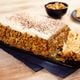 Imagem - Confira uma receita de pavê de nozes com doce de leite e chantili