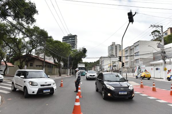 Sef por Fernando Madeira 