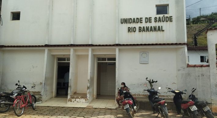 Frascos são considerados 'sob suspeita' desde que relógio de energia foi desligado na unidade de saúde; análise na Fiocruz vai apontar se as doses poderão ser aplicadas