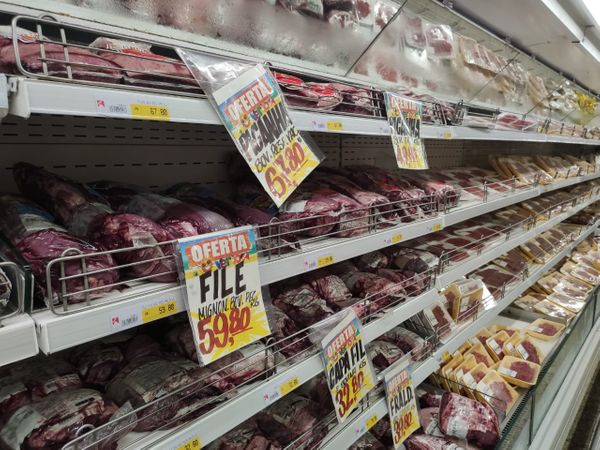 Supermercados de Vitória: Perim, Carone, Ok e Epa