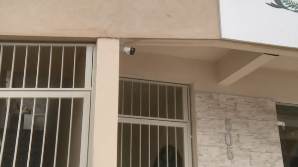 Uma câmera de videomonitoramento flagrou a ação em Rio Bananal