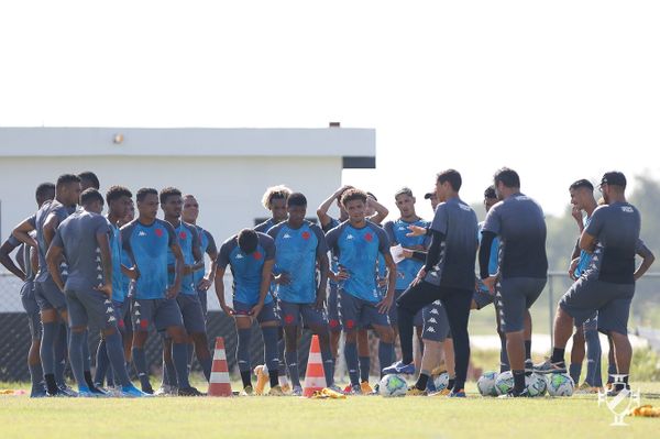 Sub-20 treina no CT de Caxias de olho na Supercopa do Brasil