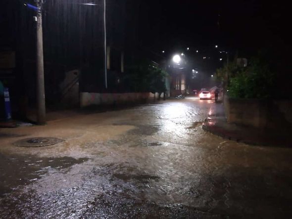 Vias de três bairros de Pancas ficaram alagadas com a chuva do sábado (20) por Virgílio Braga