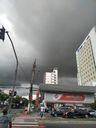 Céu carregado de nuvens escuras na Reta da Penha, em Vitória(Luiza Campos)