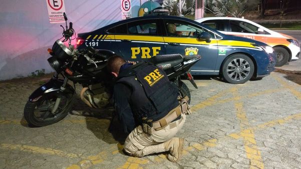 Veículos recuperados na segunda-feira pela PRF
