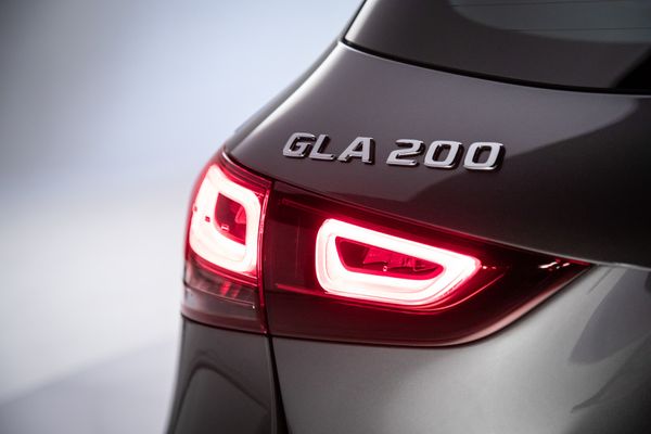 GLA 200 AMG Line 2021