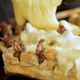 Imagem - Pão de alho com coração de frango e queijo derretido é vapt-vupt