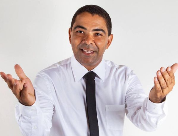Dionízio Gonzaga de Oliveira, de 42 anos, diretor do Sistema Nacional de Emprego (Sine) de Nova Venécia. Crédito: Arquivo pessoal