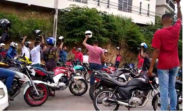 Motociclistas pedem Justiça após morte de motoboy em Cachoeiro