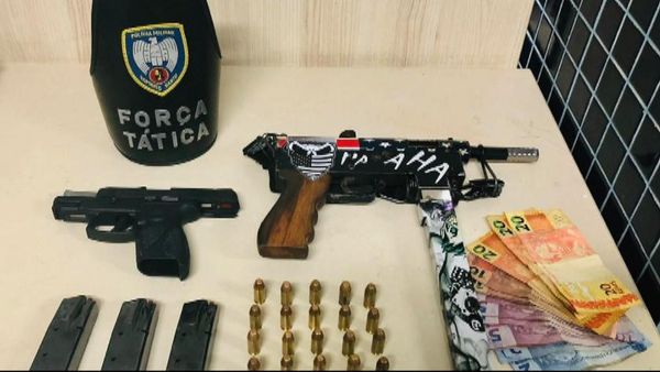 Metralhadora apreendida pela polícia em Zumbi dos Palmares, em Vila Velha, ES