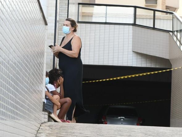 Incêndio atinge apartamento em edifício na Praia de Itaparica  por Fernando Madeira 