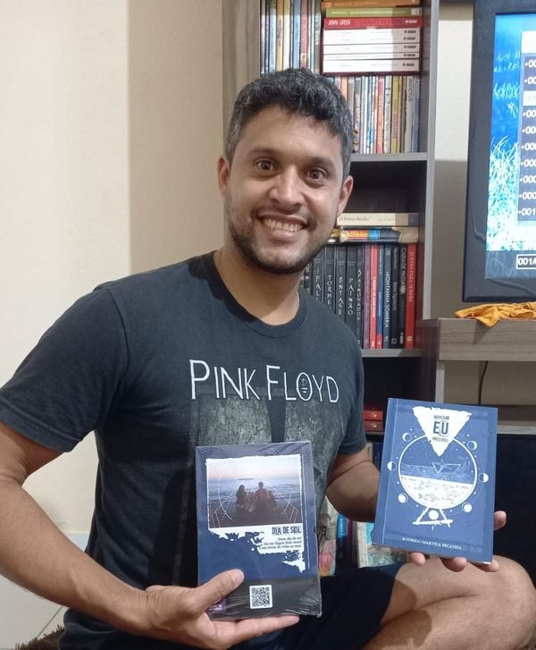 O escritor Rodrigo Marvila Peçanha 