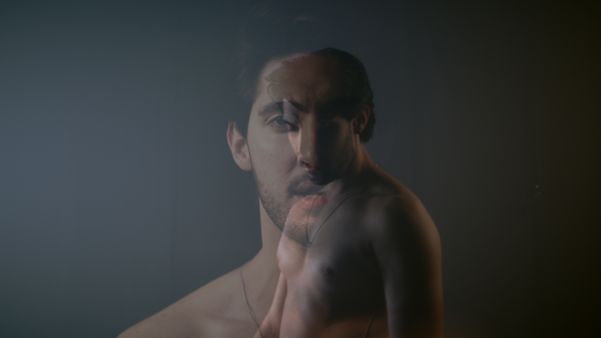 Alex Fava está lançando seu novo projeto