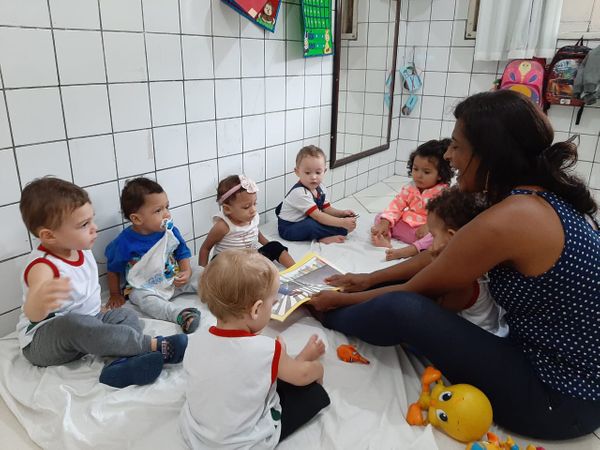 Elizabete Maria Lage Zanott, 48 anos, é professora da educação infantil em João Neiva há 29 anos. 