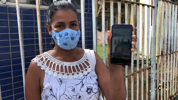 
Desde 3h da manhã, os ônibus convencionais não estão circulando na Grande Vitória. O Sindicato está liberando os coletivos com ar-condicionado porque esses veículos já circulavam sem cobrador desde antes da pandemia.