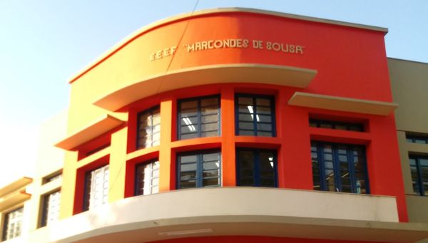 As aulas presenciais na Escola Marcondes de Souza estão suspensas entre os dias 08 e 21 de março