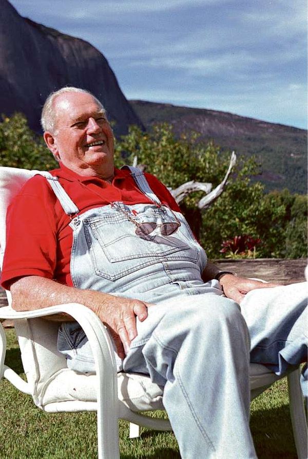 12/06/2004 - Erling Sven Lorentzen, 81, empresário ex-presidente da Aracruz Celulose em sua casa na Pedra Azul, Domingos Martins.