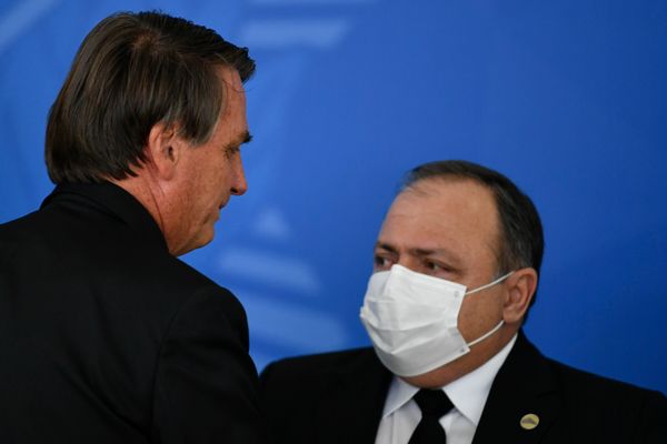 O presidente Jair Bolsonaro durante cerimônia para sanção dos projetos de lei que ampliam a aquisição de vacinas pelo Governo Federal.   