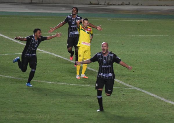 Rio Branco vence o Sampaio Corrêa e avança de fase na Copa do Brasil por Fernando Madeira