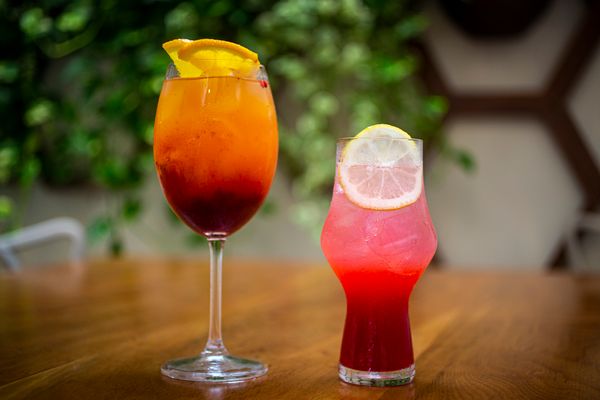 Entre as opções de drinques da casa estão o
