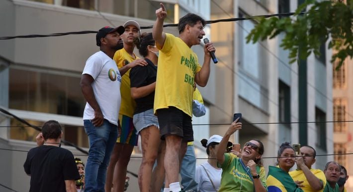 A procuradoria apura indício de excessos por parte de manifestantes, incluindo o deputado Capitão Assumção; ação foi organizada por apoiadores de Jair Bolsonaro