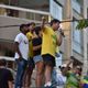 Imagem - Após protesto em frente à casa da mãe de Casagrande, Sesp investiga vazamento