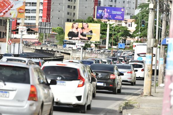 A carreata seguiu pela terceira ponte em direção a Vitória por Fernando Madeira 